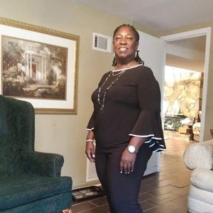 Meet your Posher, Joyce